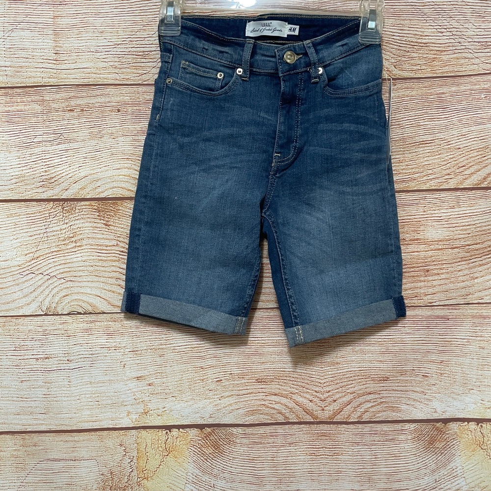 H&M Denim‎ Cuffed Short Pants